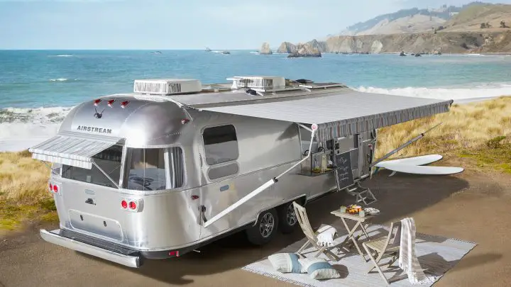 Airstream-X-Pottery-Barn-Exterior