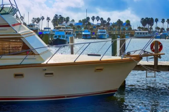 The Best and Cheapest Liveaboard Marinas in Florida_Where you make it