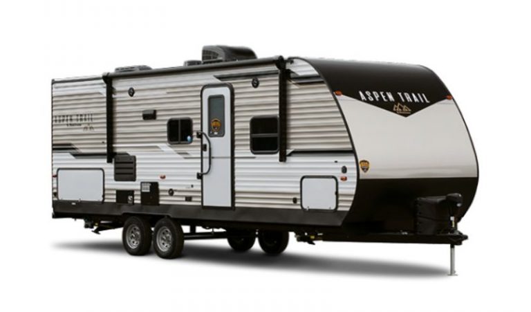 The Best Four Season Travel Trailers in 2021 - Where You Make It