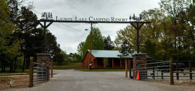 laurel-lake-camping-resort